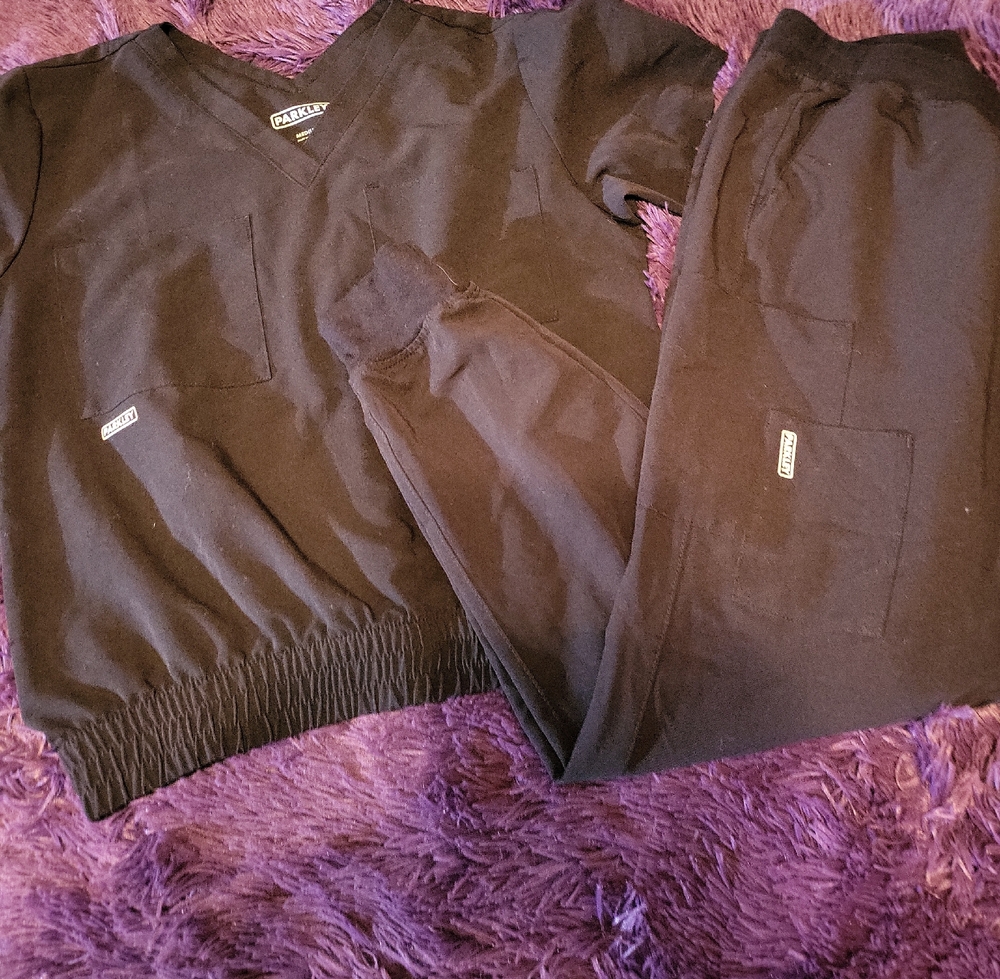Black Medical Scrub Set with Elastic Waistband